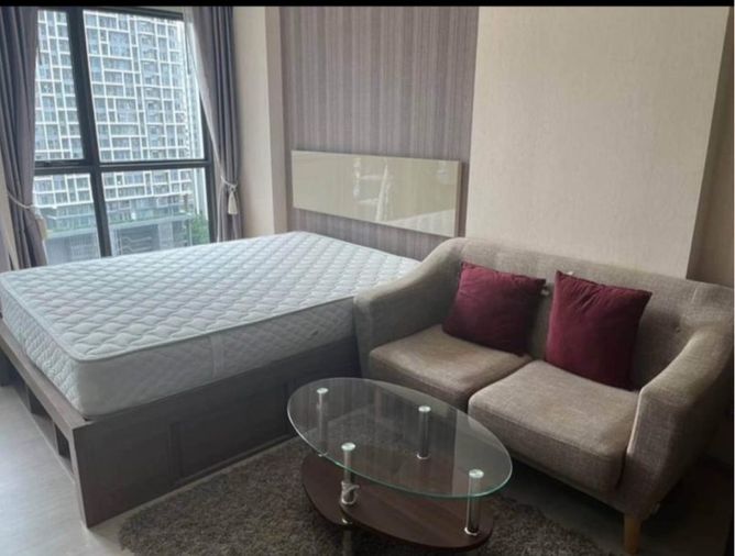 for rent Rhythm Asoke II. Studiio 29sqm. Line id: @pfagent