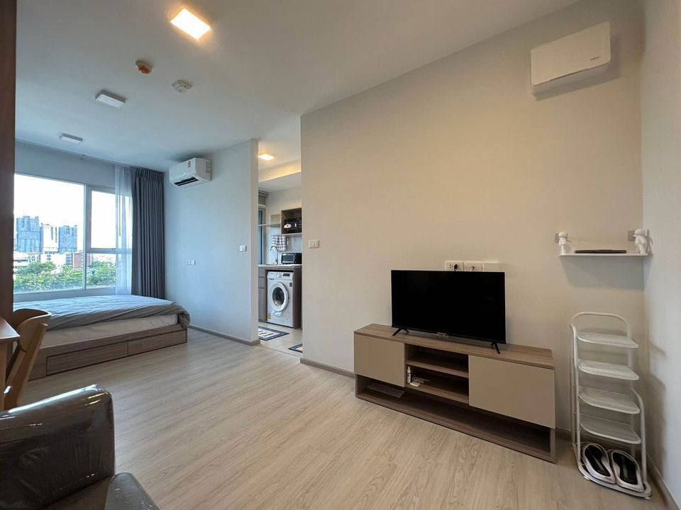 picture LINE @condorental for rent the room at Plum Condo Sukhumvit 62 - 3/8