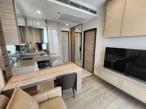 LINE @condorental for rent the room at The Crest Park Residences