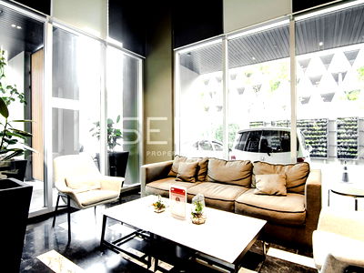 Condos for rent : 🔥Good Price🔥 1 Bed High Fl 10+ East side Good Location Next to MRT Thailand Cultural Centre 80 m. at Noble Revolve Ratchada 2 Condo / For Rent