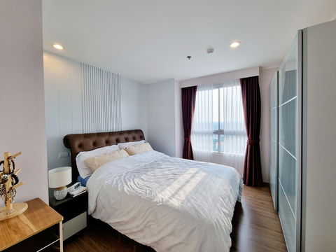 LINE @condorental for rent the room at U Delight @Talat phlu Station
