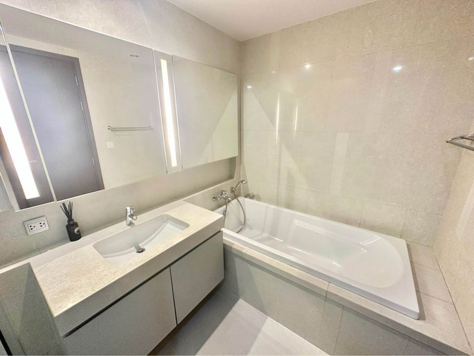 picture LINE @condorental for rent the room at Quattro by Sansiri - 5/6