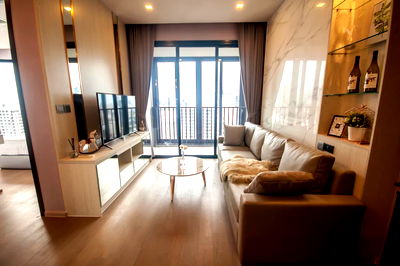 คอนโดให้เช่า : For rent Ashton Asoke คอนโดหรูย่านใจกลางอโศก ห้องแต่งสวยมาก LH-RW3449