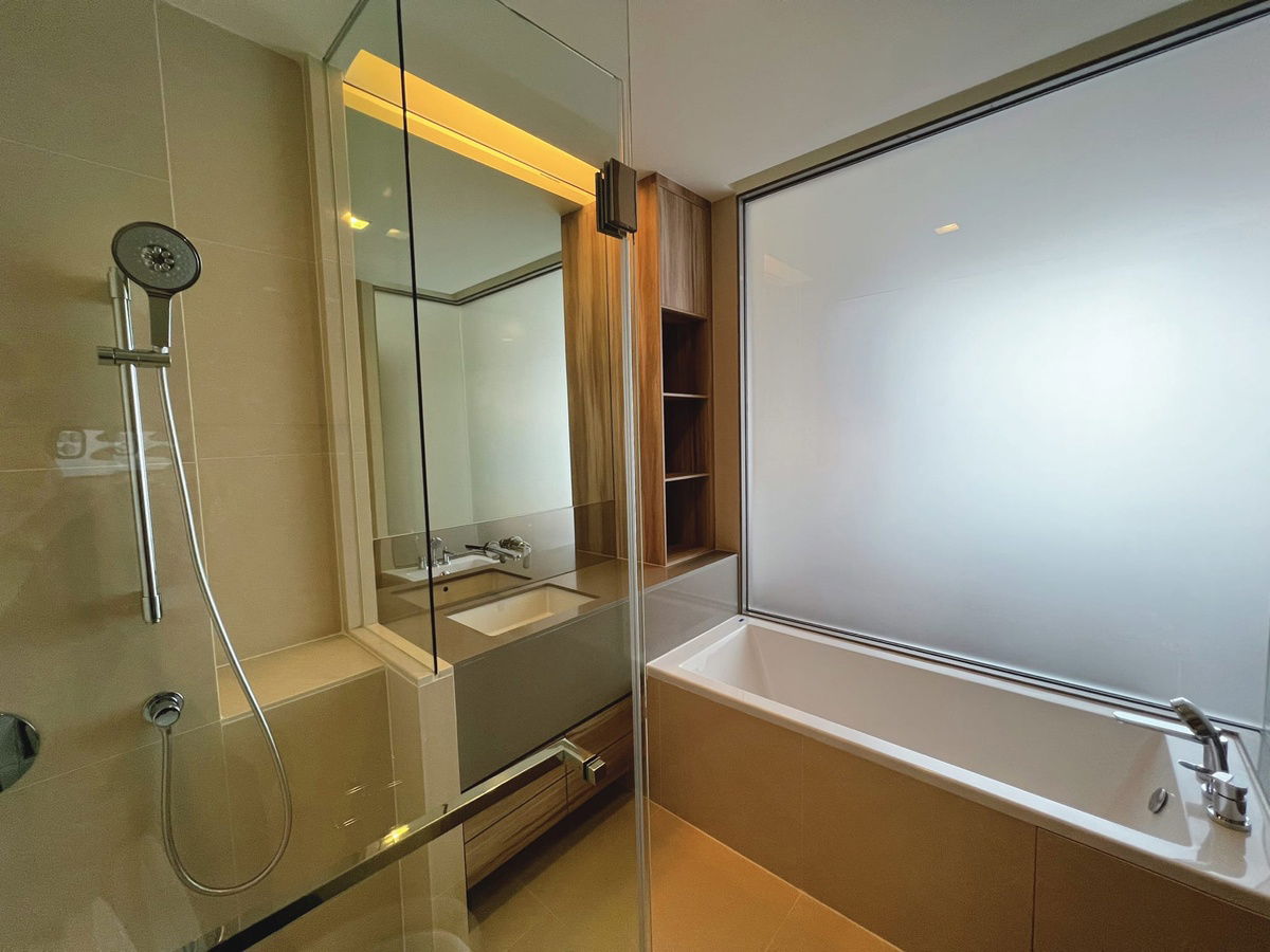 รูป ให้เช่า The ESSE Asoke ห้องสวย ราคาดี สอบถามเพิ่มเติมได้ที่ Line @condorental - รูปที่ 7/8