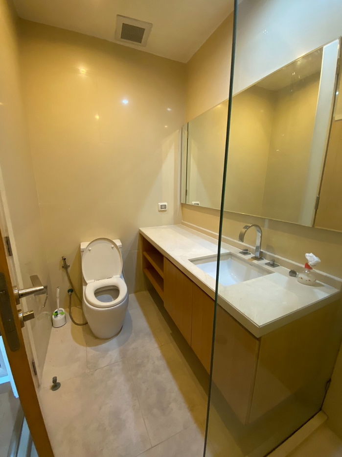 picture LINE @condorental for rent the room at Wind Ratchayothin - 5/9