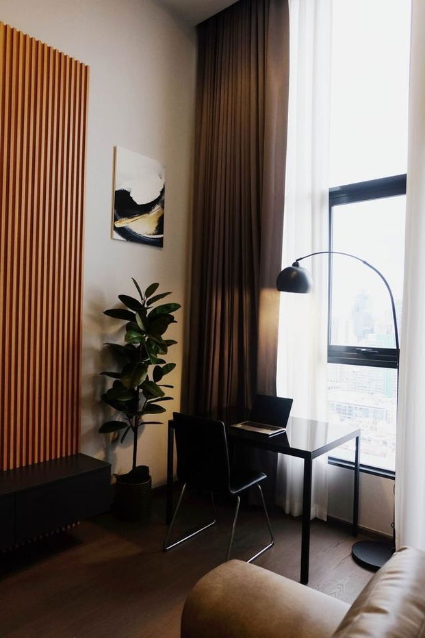 picture LINE @condorental for rent the room at PARK ORIGIN CHULA - SAMYAN - 7/11