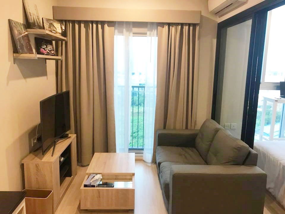 รูป 🦋🌼คุณปอ LuxuryCondo🦋🌼แอดไลน์ได้เลยนะคะ🦋Noble Revolve Ratchada - รูปที่ 2/12