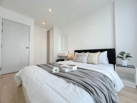 @condorental condo for rent iCondo Serithai Green Space