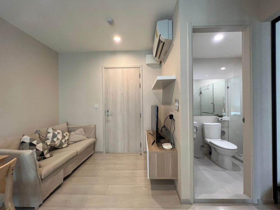 รูป ให้เช่า Life Asoke ห้องสวย ราคาดี สอบถามเพิ่มเติมได้ที่ Line @condorental - รูปที่ 5/8