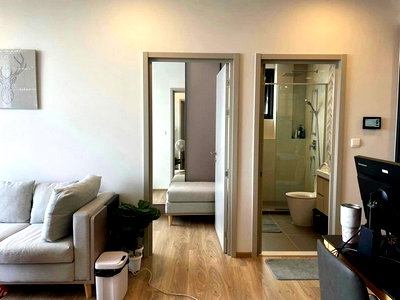 ขายคอนโด : For sale OKA HAUS Sukhumvit 36 2นอน 2น้ำ ขายพร้อมผู้เช่า เหมาะแก่การลงทุน LH-SW000578