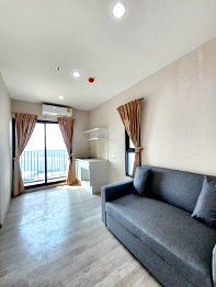 Condos for sale : DF  For sale Plum Condo Central Station Phase 1, 20th floor, corner room.ID:S0084