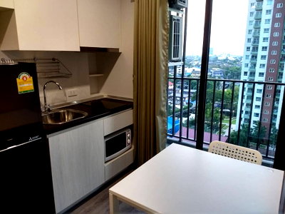 Condos for rent : Room for rent Richpark @ Triple station Srinakarin