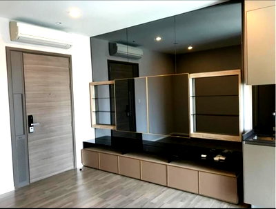 Condos for rent : The Room Sukhumvit69. 1bed 45sqm. Line id: @pfagent