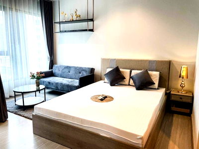 Condos for rent University of the Thai Chamber of Commerce : Nice Room!!! Life Asoke Rama 9 (Near MRT Rama 9) ==== LineID: @Homelisting (With@ Ahead)