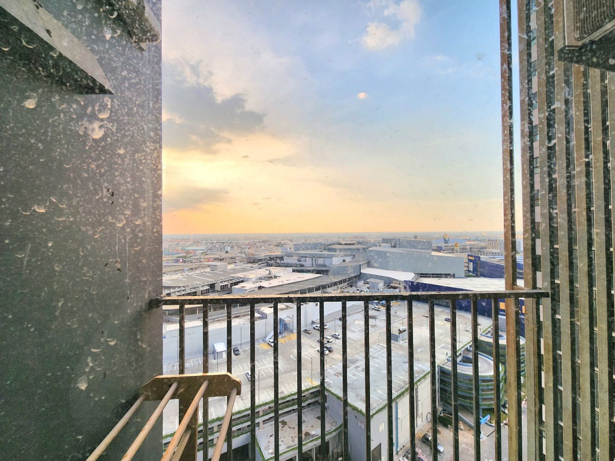 รูป อัพเดทราคานะครับ **ห้องว่างครับผม เจ้าของห้องใจดีด้วย** ให้เช่า พลัมคอนโด เซ็นทรัล สเตชั่น เฟส 1 วิวมุม IKEA บางใหญ่ *ห้องริมไม่ติดใคร* - รูปที่ 24/49