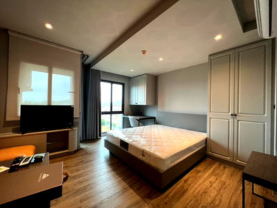 Condos for rent Sriracha Technological College : Condo for rent Chamonix 6900 baht  