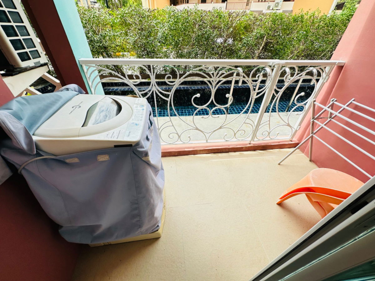 picture GRANDE CARIBBEAN RESORT Pool access  - 6/57
