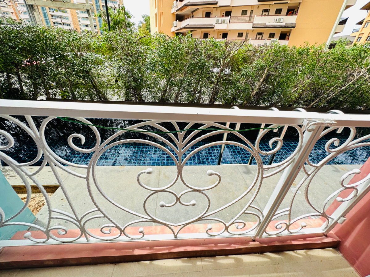 picture GRANDE CARIBBEAN RESORT Pool access  - 24/57