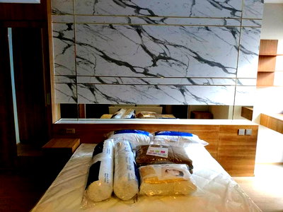 Condos for rent : Ashton Chula - Silom【𝐑𝐄𝐍𝐓】🔥 Minimal style room, can store a lot of things Near MRT Sam Yan🔥 Contact Line ID: @hacondo