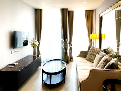 คอนโดให้เช่า : Modern Style Corner Unit 2 Beds on High Fl. with North Side Next to BTS Phloen Chit / Condo For Rent-Noble Ploenchit