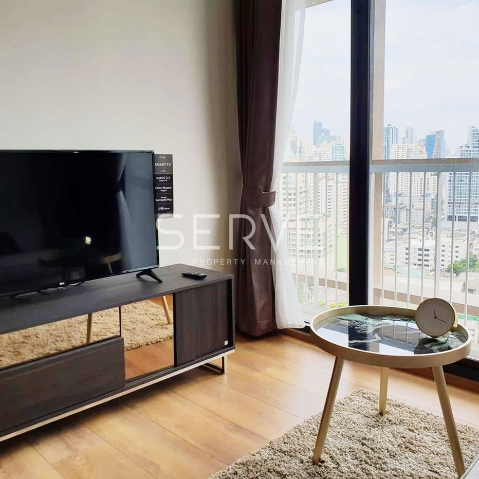 รูป HoT Price 35K- Cozy Style 2 Beds 1 Bath High Fl.20+ Shuttle bus to BTS Phrom Phong / Condo For Rent-Park 24 - รูปที่ 2/11