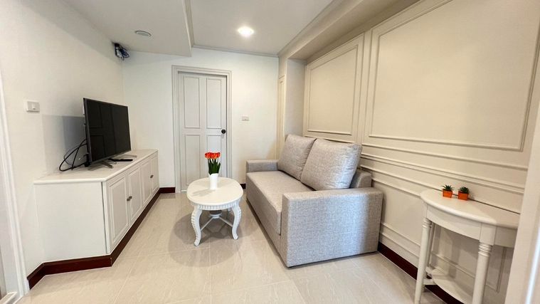 LTH9591 – M Towers FOR RENT size 70 Sq. m. 1 bed 1 bath near BTS Phrom Phong Station ONLY 35K/Month