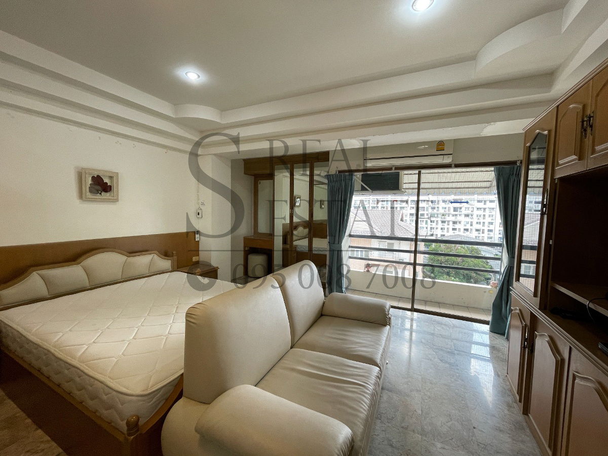 picture 🔥🔥Very good price!! Beautiful room! Spacious room! The owner is kind! Good location! 🔥🔥 Royal Park Phahonyothin 8 - 4/6