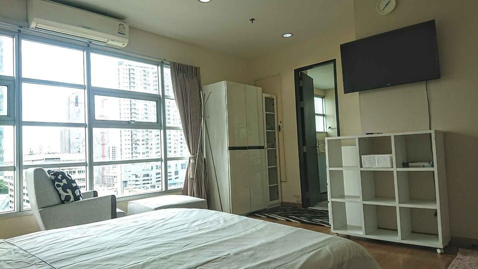 รูป Baan Klang Krung Siam - Pathumwan【𝐑𝐄𝐍𝐓】🔥ห้องโมเดิร์น 2 ห้องนอน พื้นที่กว้างมากกก ใกล้BTSราชเทวี🔥 ติดต่อไลน์ไอดี: @hacondo - รูปที่ 2/4
