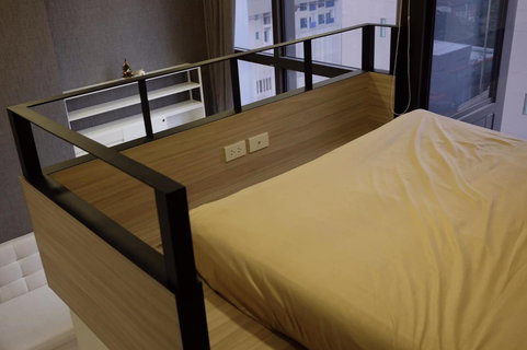 รูปภาพ G7779💖中国客户，请加微信。(在联系方式的旁边)For rent Chewathai Residence Asoke Line ❤️💜@condopremium💜❤️