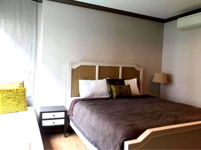 Condos for rent : The Reserve Kasemsan 3【𝐑𝐄𝐍𝐓】🔥 Modern 2 bedrooms, beautiful view, built -in bathtub Full furniture🔥 Contact Line ID: @hacondo