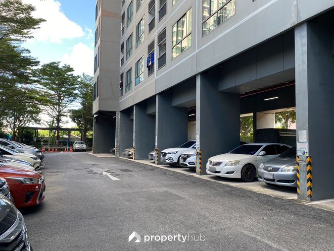 IDEO Sathorn - Thapra