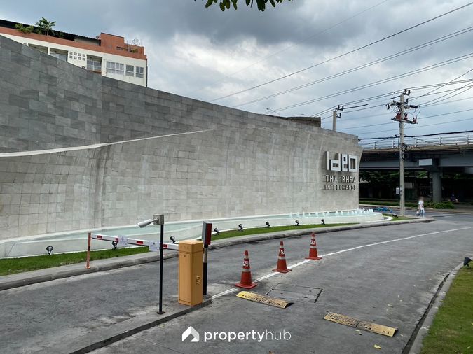 IDEO Tha Phra Interchange