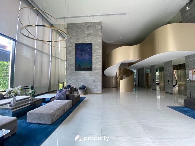 Knightsbridge Prime Ratchayothin