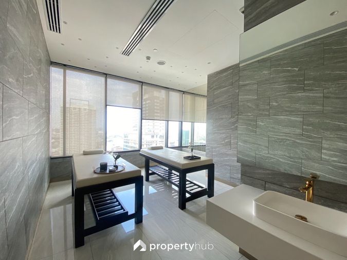 Knightsbridge Prime Ratchayothin