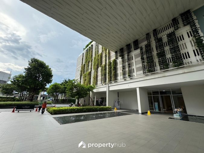 The Saint Residences