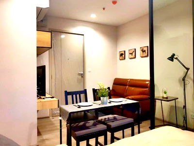 Condos for rent Nonthaburi Road : LineID: @Homelisting (with@ Ahead) The Politan Rive  Nice room!!!!