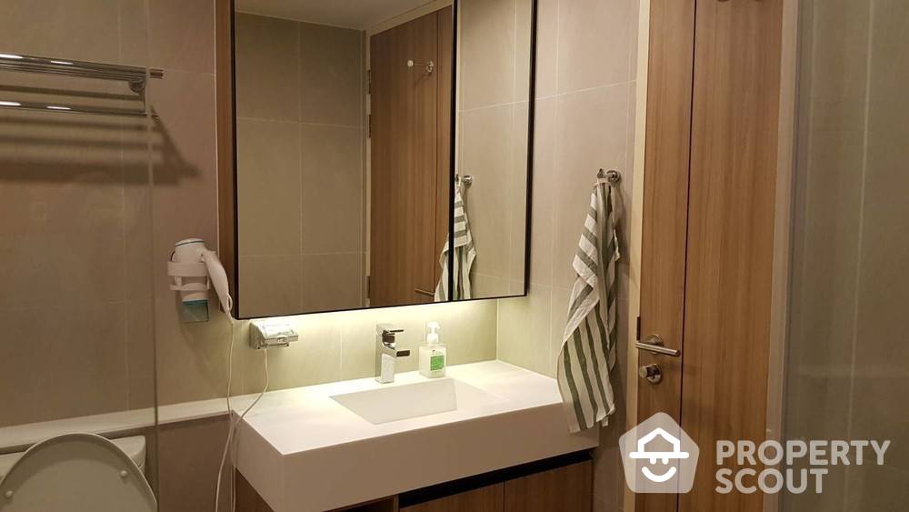 picture 1-BR Condo at Na Vara Residence near BTS Chit Lom (ID 386824) - 17/17