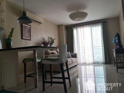 2-BR Condo at Sukhumvit Plus near BTS Phra Khanong (ID 820582)
