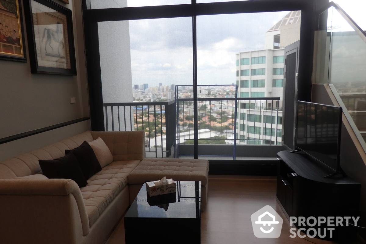 รูป ดูเพล็กซ์ 1-ห้องนอน ที่ ริทึ่ม สุขุมวิท 44/1 ใกล้ BTS พระโขนง (ID 886580) - รูปที่ 14/17