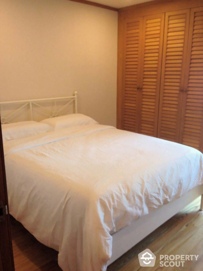 picture 2-BR Condo at Baan Suanpetch Condominium near BTS Phrom Phong (ID 511118) - 5/14