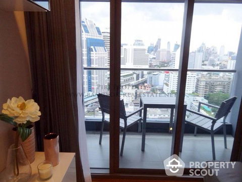 คอนโด 2-ห้องนอน ที่ เดอะ รูม สุขุมวิท 21 ใกล้ MRT สุขุมวิท (ID 513009)