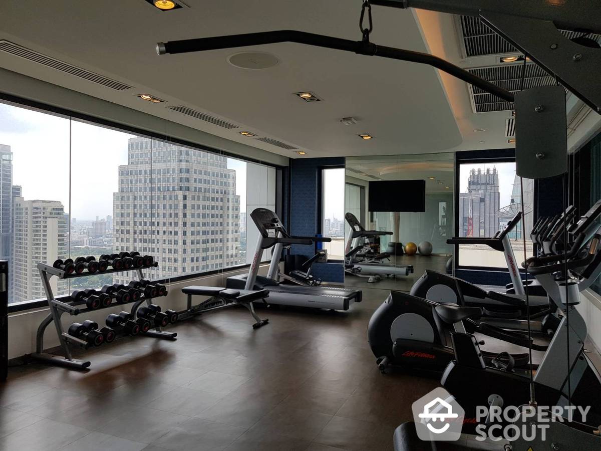 picture Spectacular High Rise 1-BR Condo at Edge Sukhumvit 23 near BTS Asok (ID 890184) - 3/15