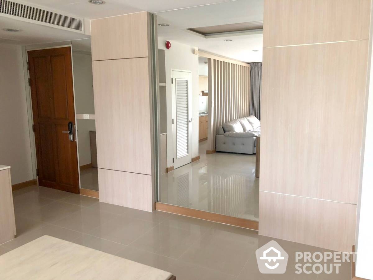 picture 2-BR Condo at The Rise Sukhumvit 39 near BTS Phrom Phong (ID 514843) - 4/15