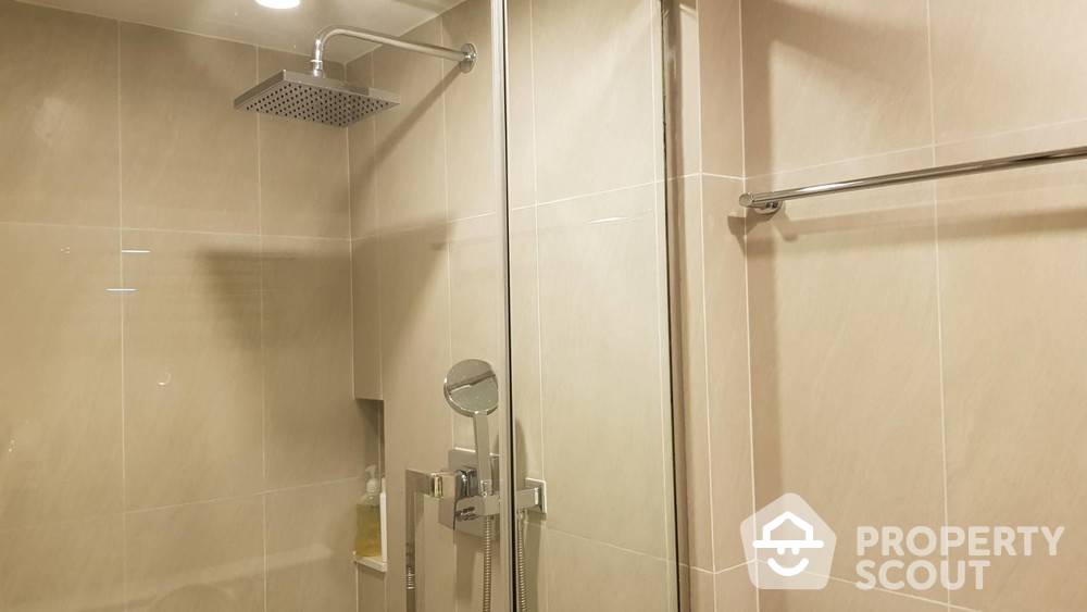 picture 1-BR Condo at Na Vara Residence near BTS Chit Lom (ID 386824) - 4/17