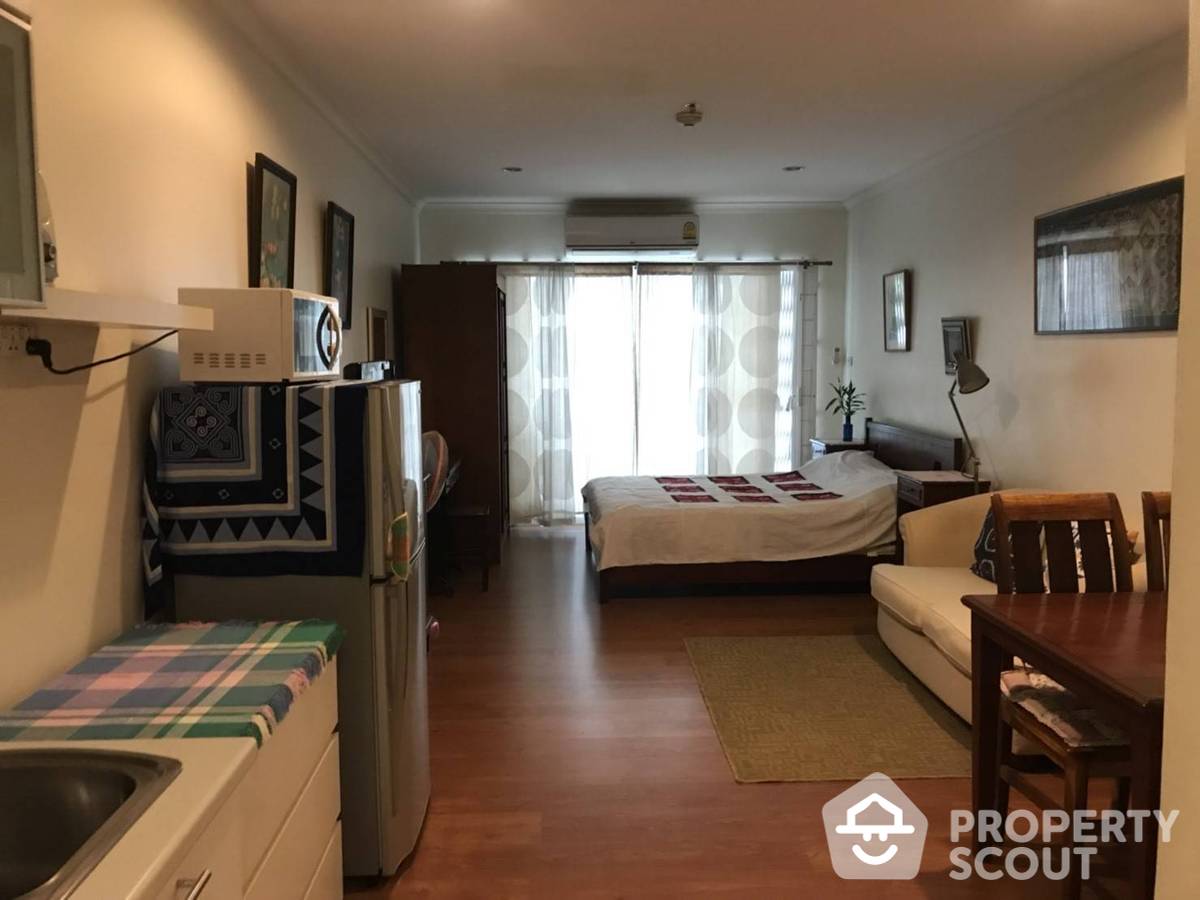 picture 1-BR Condo at Grand Park View Asoke near MRT Sukhumvit (ID 884660) - 1/8