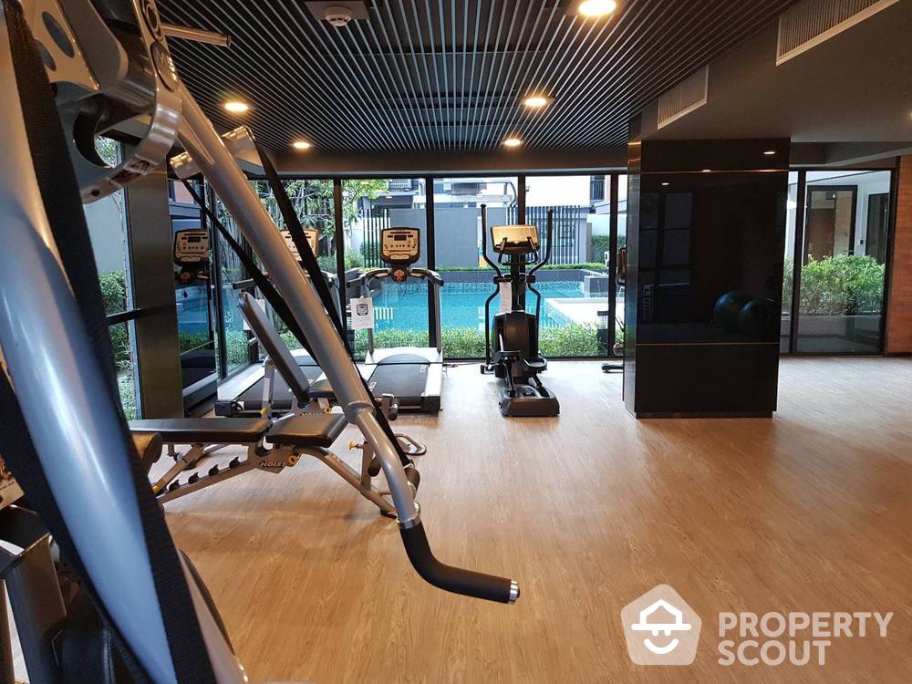 picture 1-BR Condo at Na Vara Residence near BTS Chit Lom (ID 386824) - 2/17