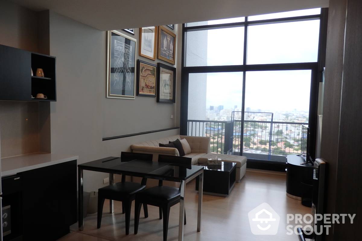 รูป ดูเพล็กซ์ 1-ห้องนอน ที่ ริทึ่ม สุขุมวิท 44/1 ใกล้ BTS พระโขนง (ID 886580) - รูปที่ 1/17