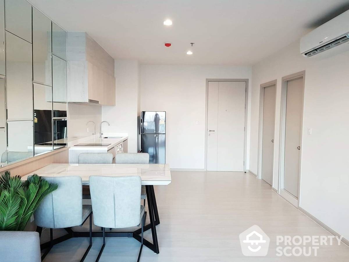 picture 2-BR Condo at Life Sukhumvit 48 near BTS Phra Khanong (ID 816828) - 2/8