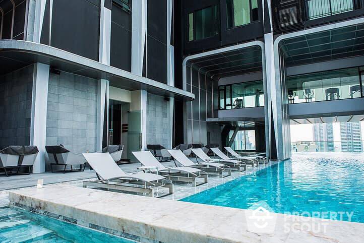 picture Spectacular High Rise 1-BR Condo at Edge Sukhumvit 23 near BTS Asok (ID 890184) - 15/15