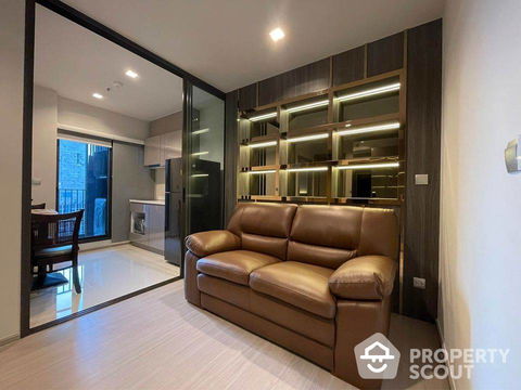 1-BR Condo at Life Asoke - Rama 9 near MRT Phra Ram 9 (ID 370871)